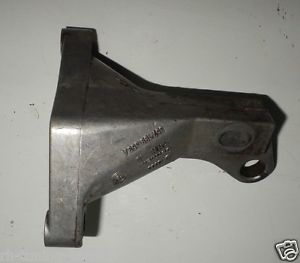 Кронштейн КПП VW PASSAT B3 OE